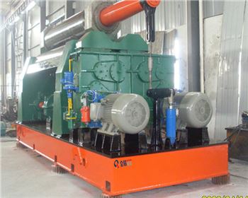 卷(juan)闆機的機械(xie)結構和卷闆(pan)機輥的數量(liàng)劃分