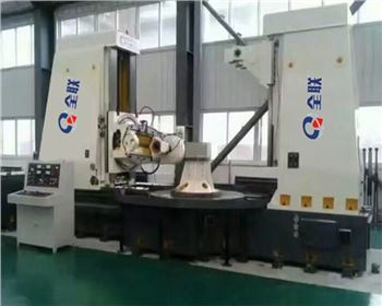 西安(an)數控滾齒(chi)機