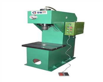 銀(yin)川Y41系列(liè)單柱液(ye)壓機